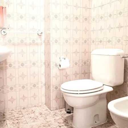 Rua Gil Eanes Apartamento