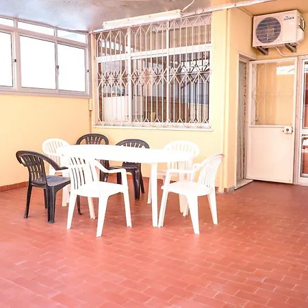 Rua Gil Eanes * Quarteira